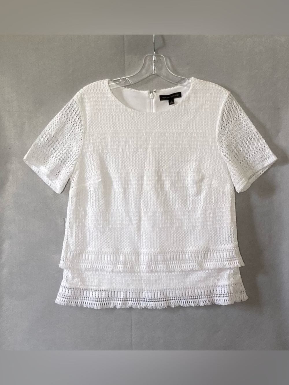 Banana Republic White Tiered Layered Lace Fringe Top Blouse Women’s Small